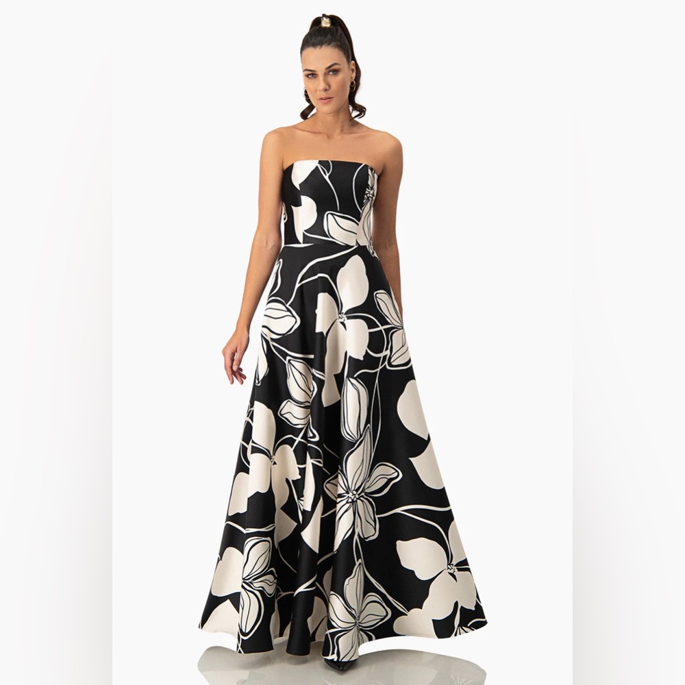Elegant Black and White Floral Strapless Dress
